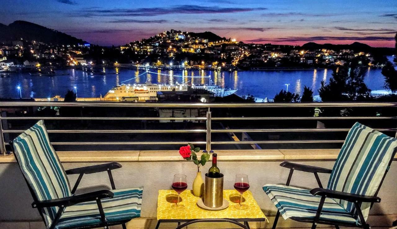 Beautiful 2 Bedroom 2 Bathroom Sea View, Free Parking Дубровник Экстерьер фото