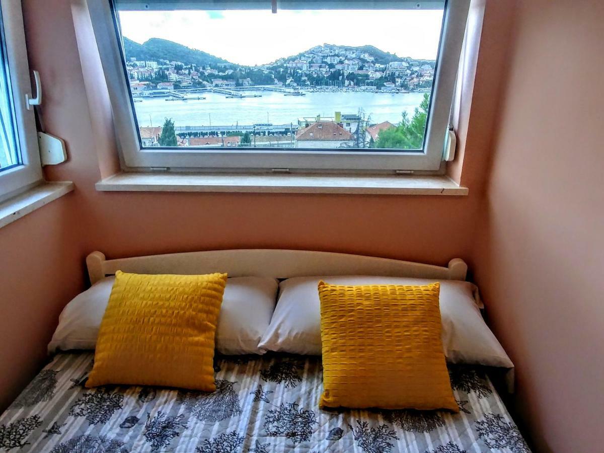 Beautiful 2 Bedroom 2 Bathroom Sea View, Free Parking Дубровник Экстерьер фото