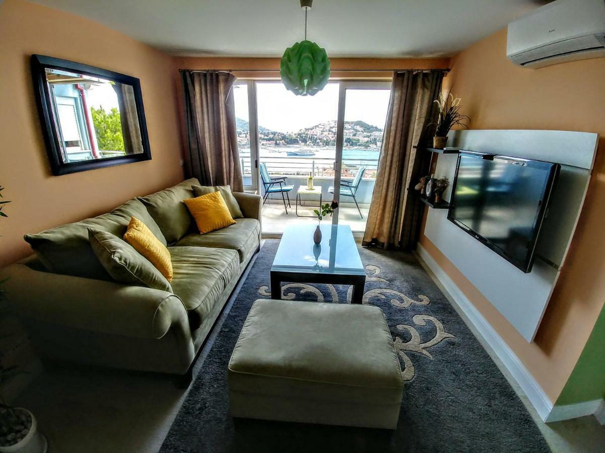 Beautiful 2 Bedroom 2 Bathroom Sea View, Free Parking Дубровник Экстерьер фото